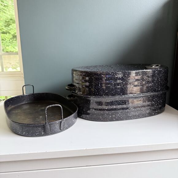 Vintage LISK Speckled Black & White Enamel Roasting Pan with Lid Patent T36 - Picture 13 of 16